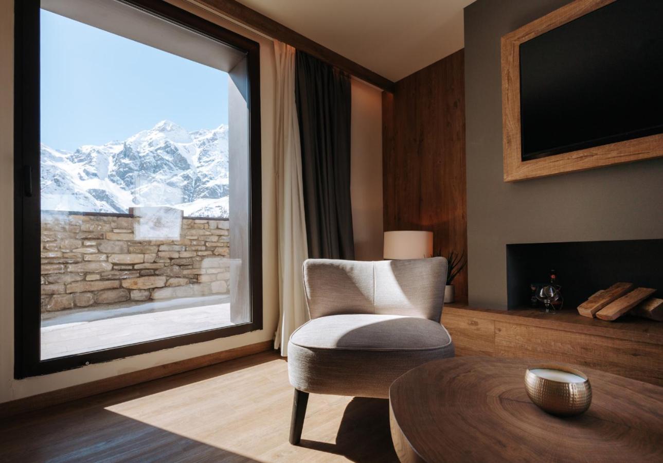 Valtur Cervinia Cristallo Ski Resort 布勒伊-切尔维尼亚 外观 照片